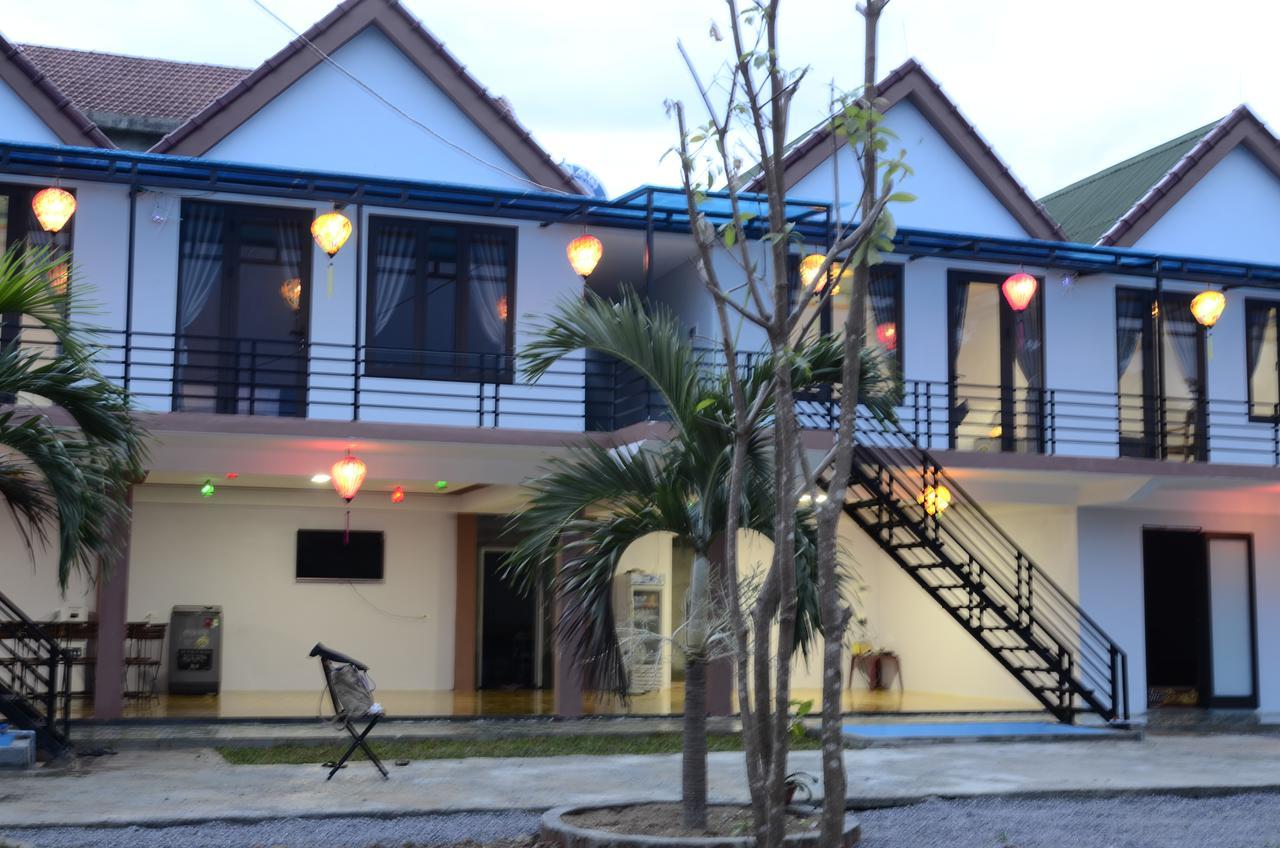 Sunshine Homestay 퐁냐 외부 사진