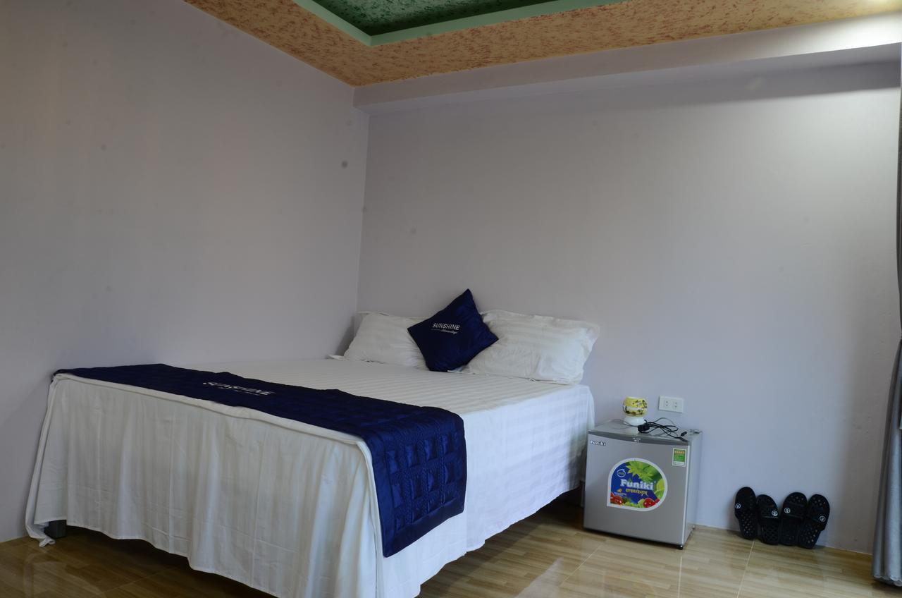 Sunshine Homestay 퐁냐 외부 사진