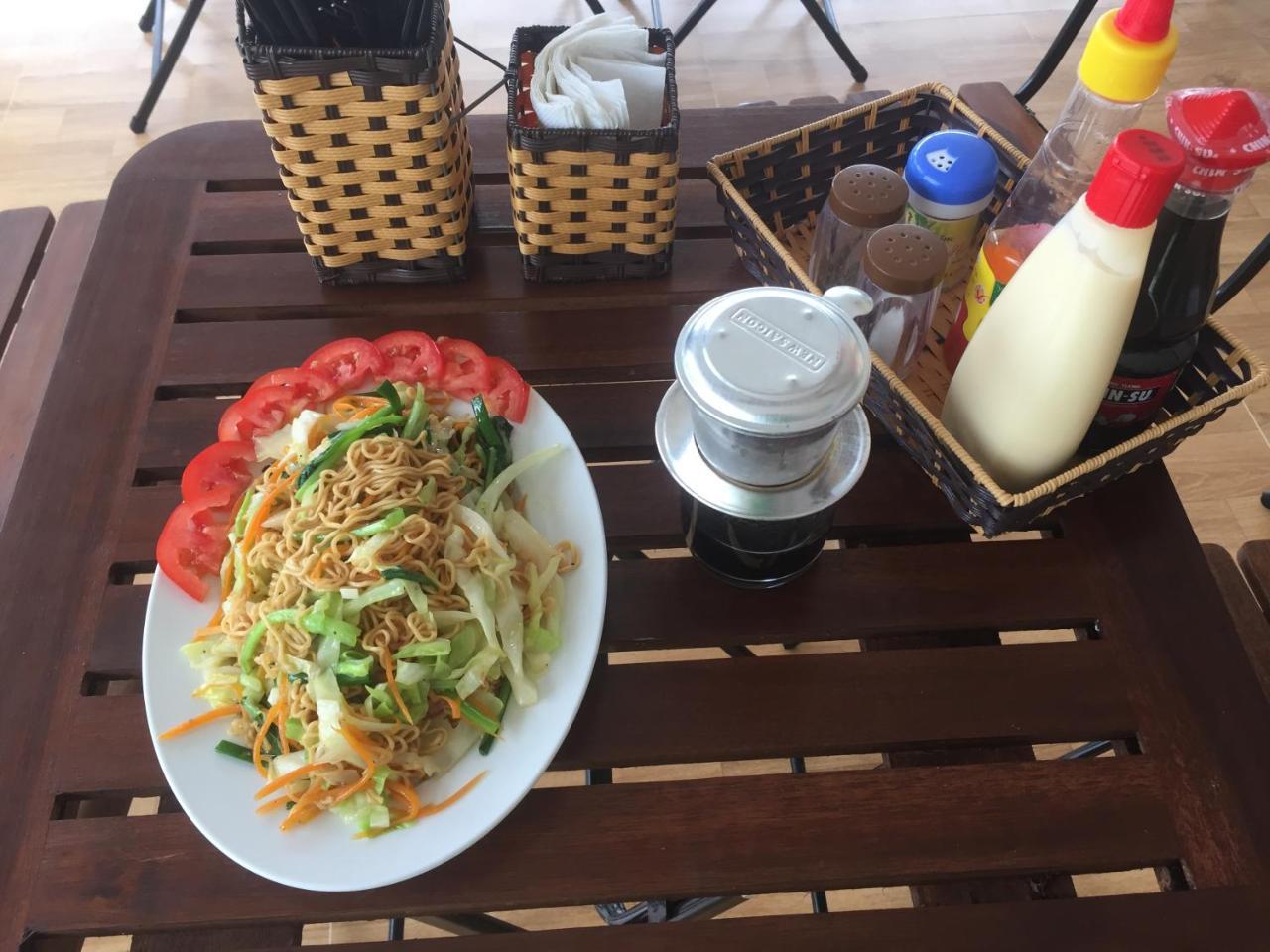 Sunshine Homestay 퐁냐 외부 사진