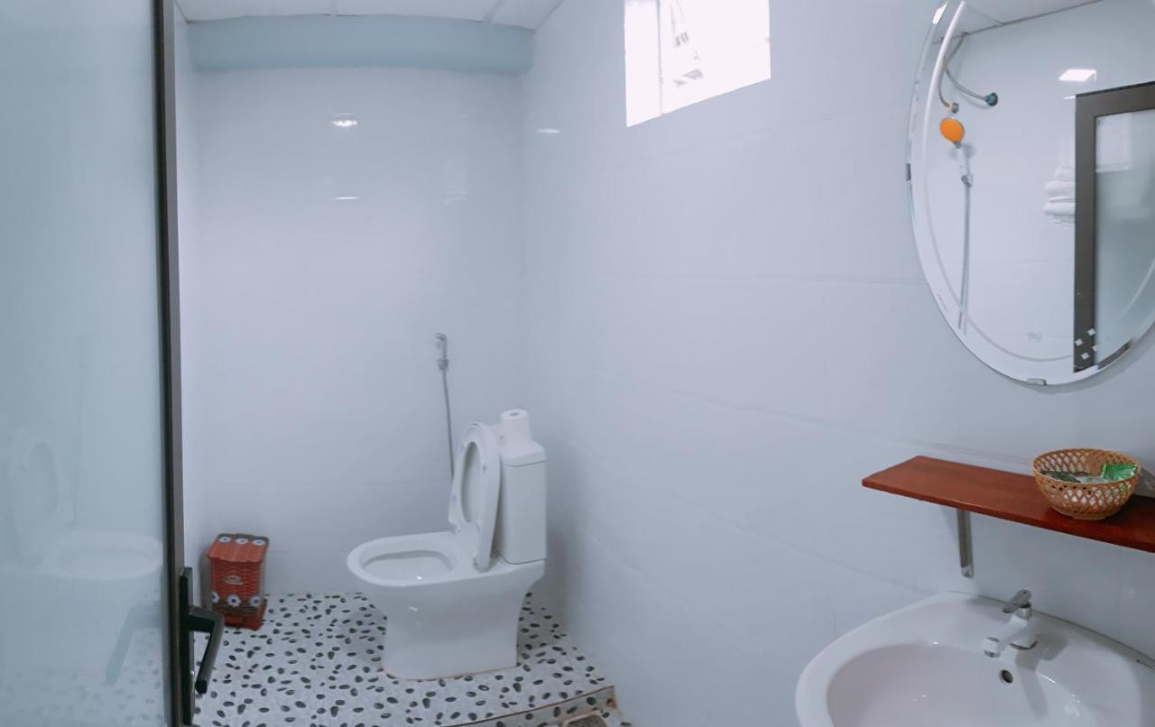 Sunshine Homestay 퐁냐 외부 사진