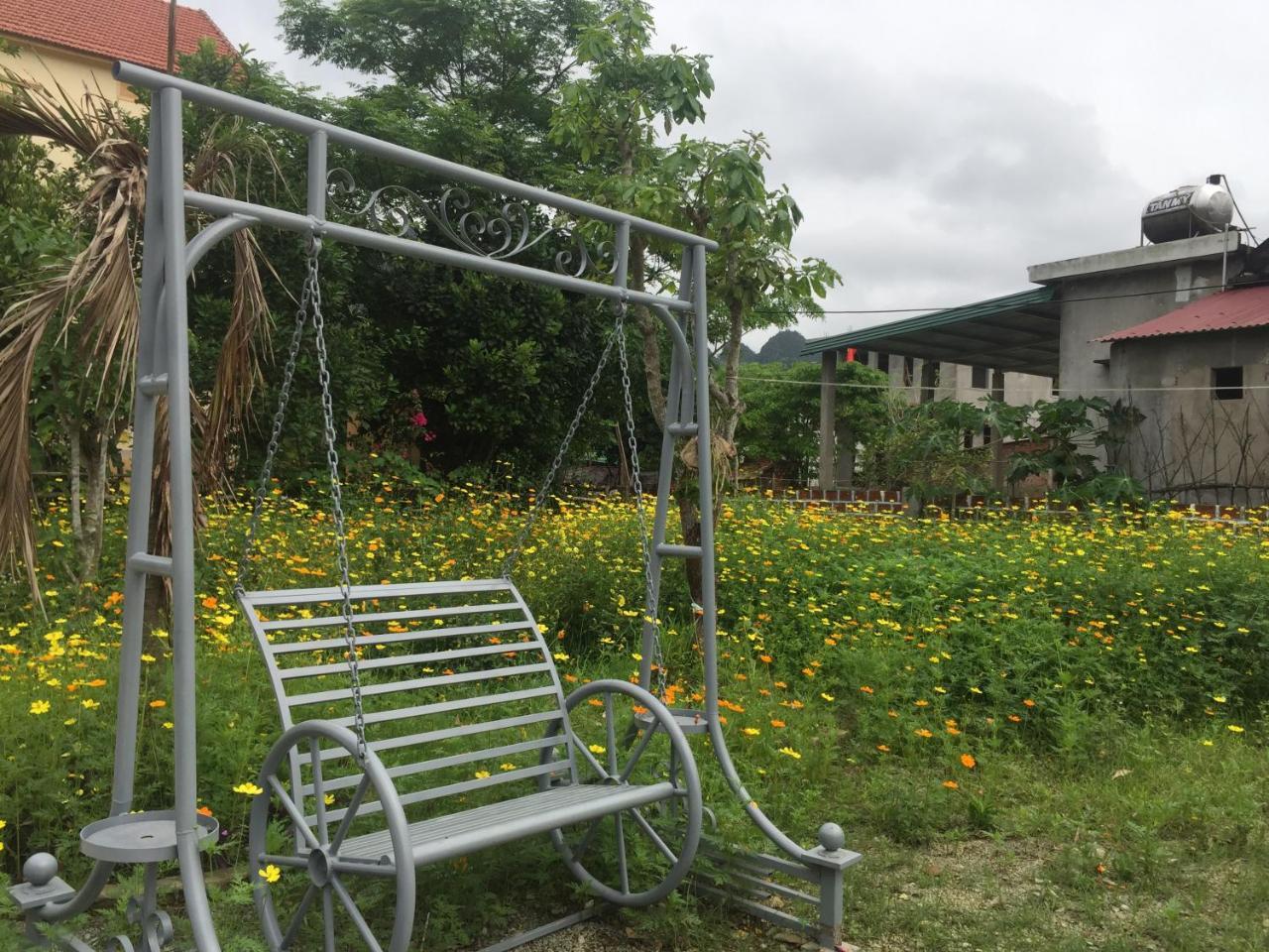 Sunshine Homestay 퐁냐 외부 사진